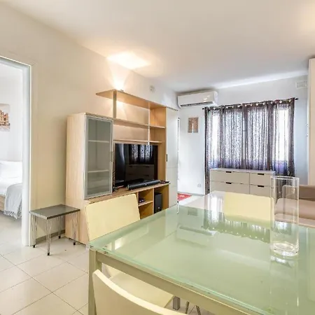Cozy 1 Bedroom Oasis In The Heart Of St. Julians By 360 Estates Appartement *